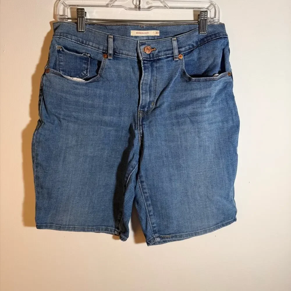 Levi’s Bermuda Blue Denim Shorts